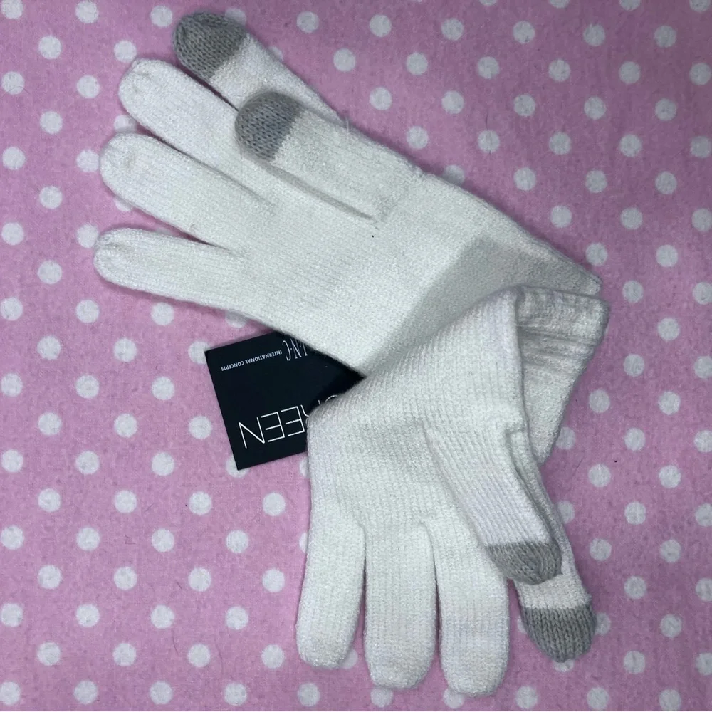 INC International Touch Screen Ivory Gloves Gem Details